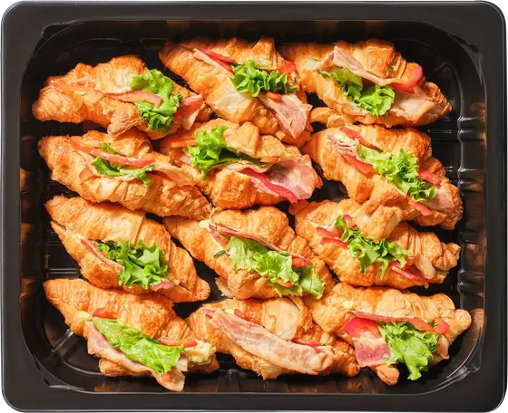 Croissant Box Jajko z boczkiem — zdjęcie poglądowe